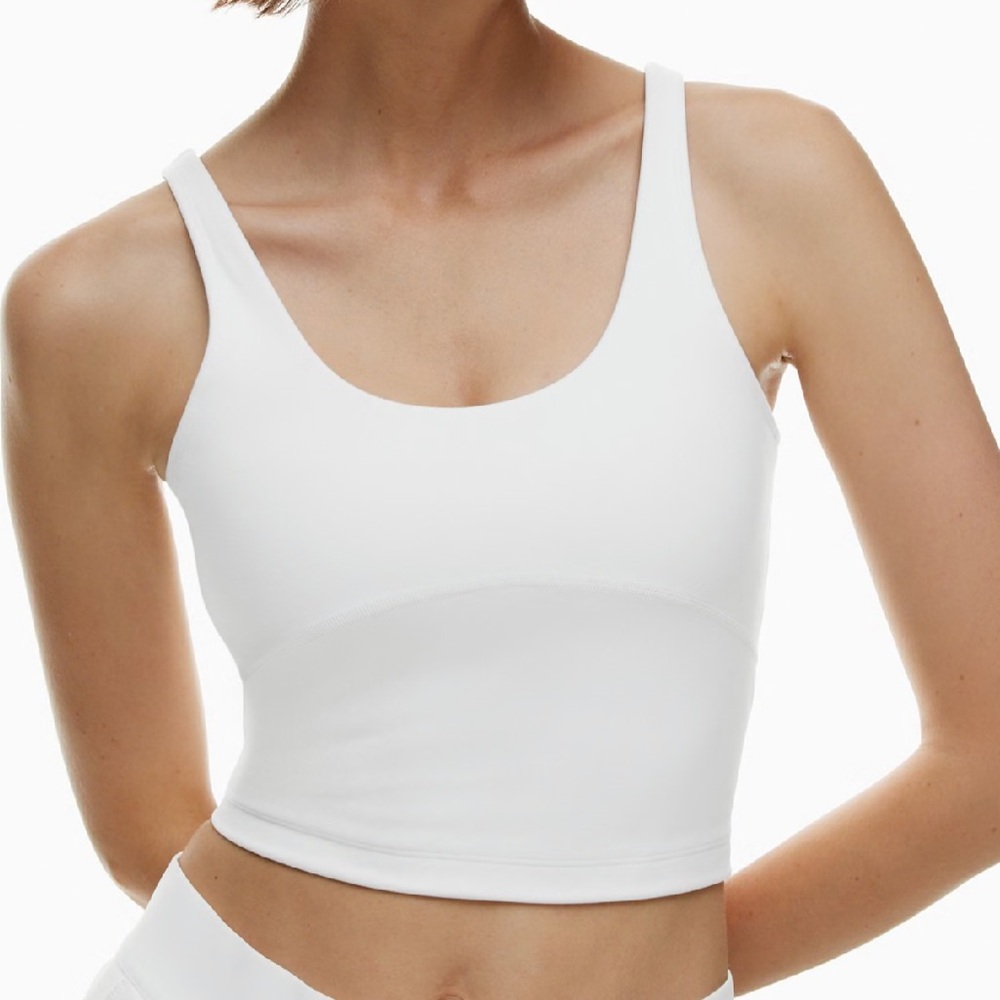 ARITZIA TNA TNACTIVE TNAButter Bound Sports Tank Top Crop Soft Size Medium